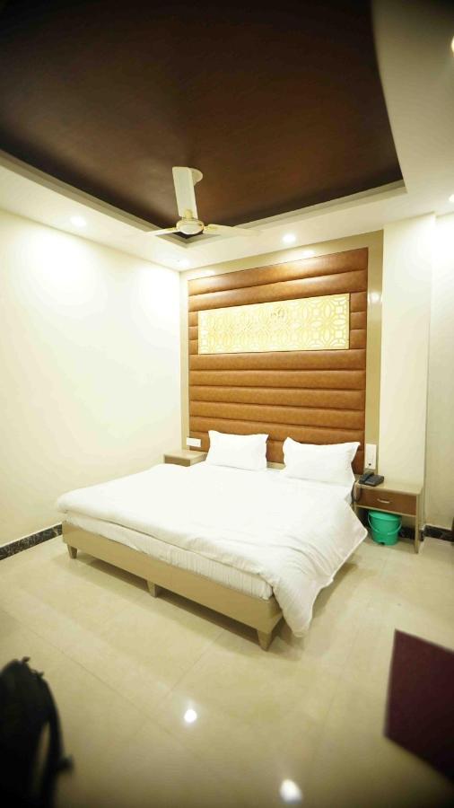 Hotel Soluxe Yamunānagar 외부 사진