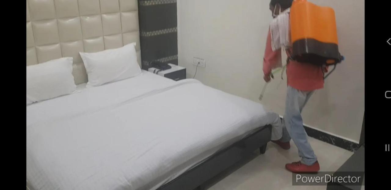 Hotel Soluxe Yamunānagar 외부 사진